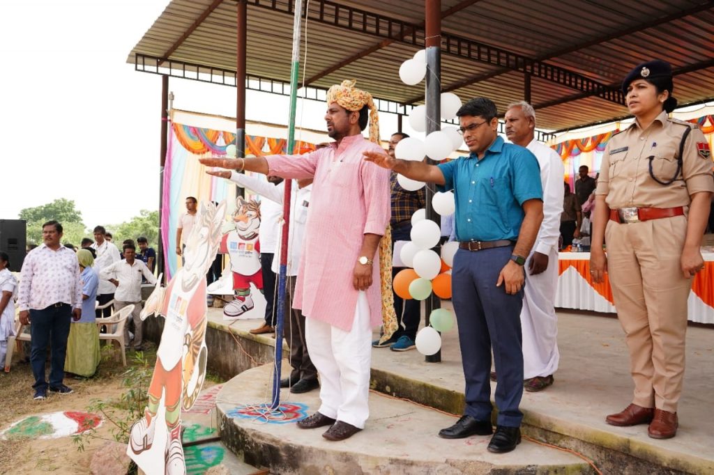 राजीव गांधी ग्रामीण ओलम्पिक खेल प्रतियोगिता का प्रभारी मंत्री के आतिथ्य में हुआ शुभारम्भ ।