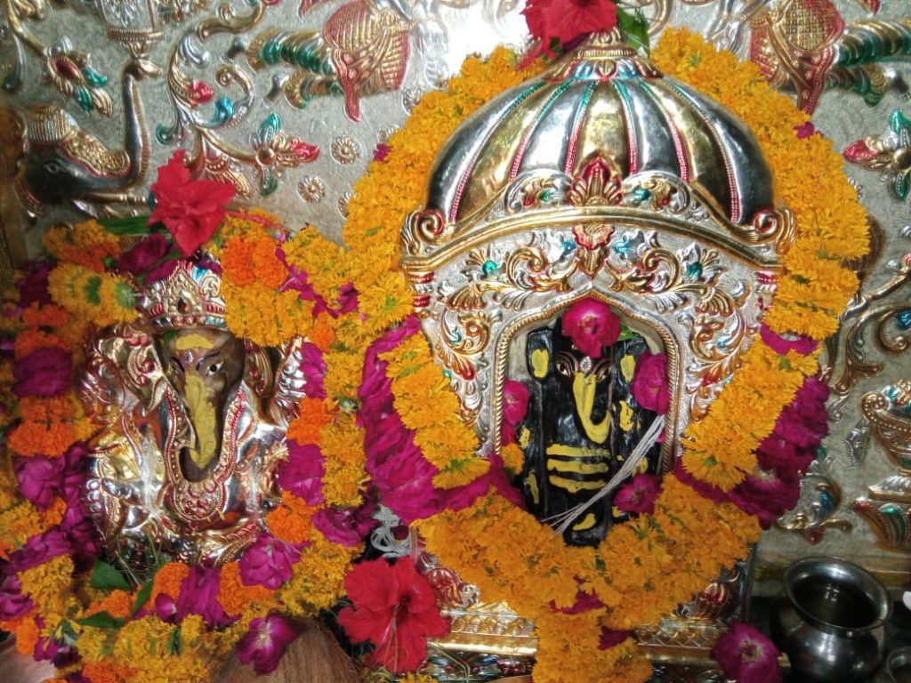 श्री रिद्धि सिद्धि गजानंद राडबर गांव में गणेश महोत्सव की तैयारियां जोरों पर ।
