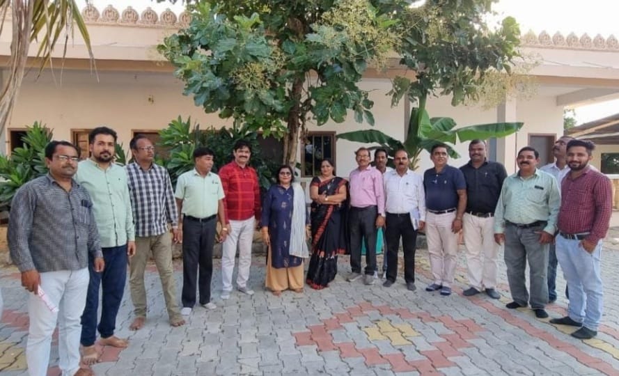 जिला स्तरीय शैक्षिक अधिवेशन 27 व 28 को सिरोही में- धर्मेंद्र गहलोत।