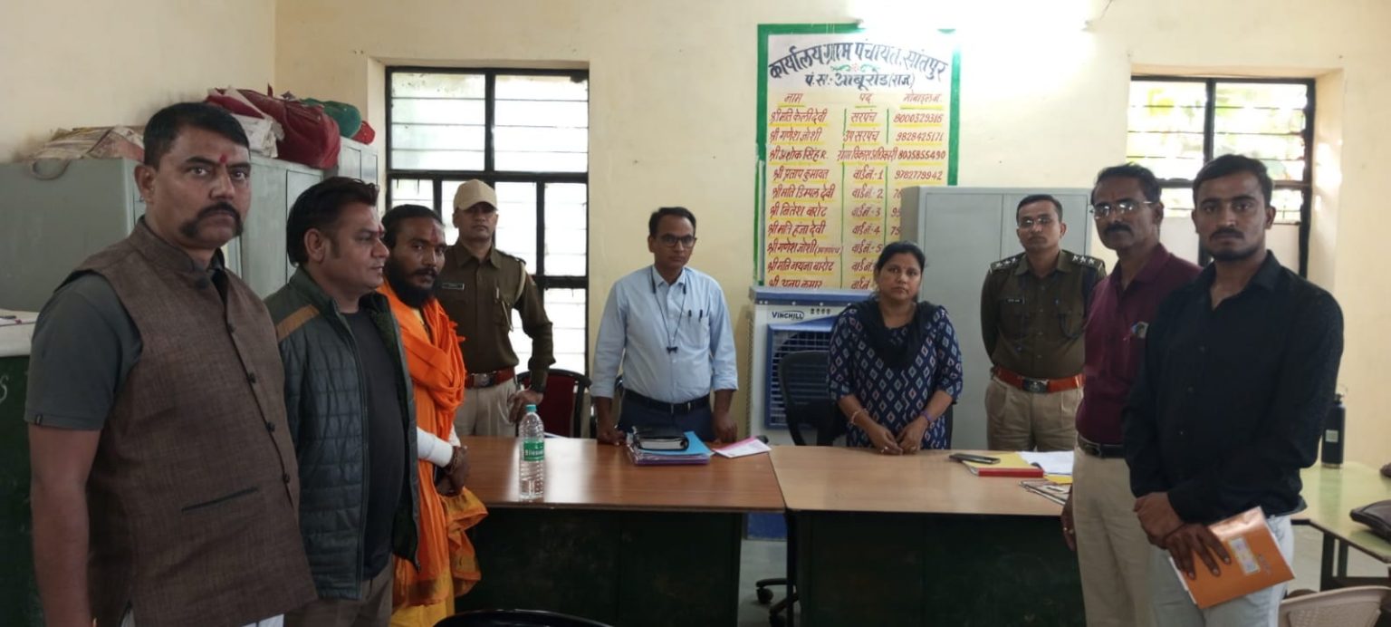 आबूरोड के सातपुर में सनातन धर्म प्रेमियों की हनुमान जी मंदिर से कई वर्षों से जुड़ी हुई है आस्था ।
