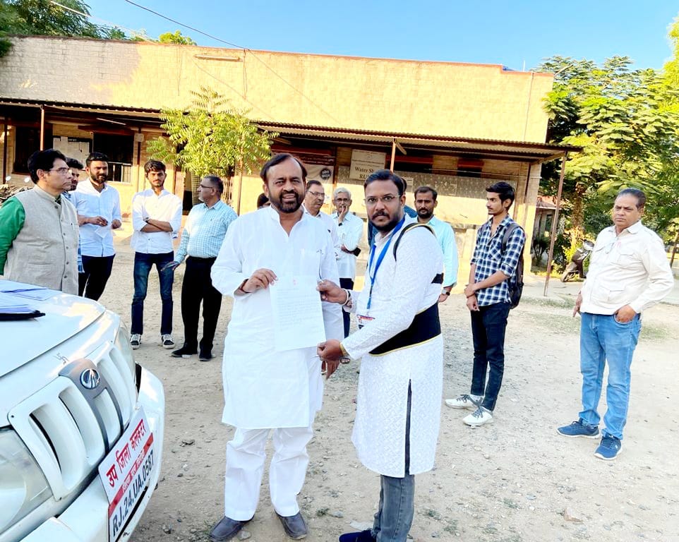 सिरोही जिले में पहुंची अहिंसा यात्रा,यात्रा संयोजक ने कि विधायक महोदय से मुलाक़ात ।