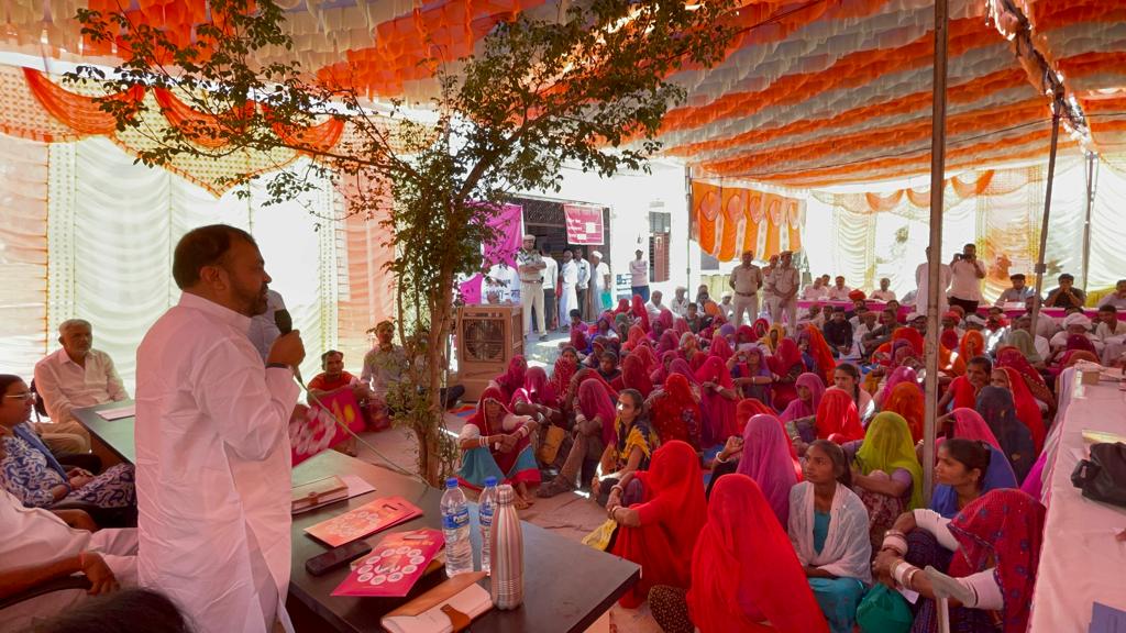 जनता का पैसा अगर जनता पर खर्च करना रेवडियां बांटना है तो हम बांटेगे रेवडियां- संयम लोढा