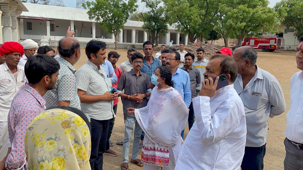 सिंदरथ खेतलाजी मंदिर में करंट प्रवाह, किशोर की मौत, चार घायल ।