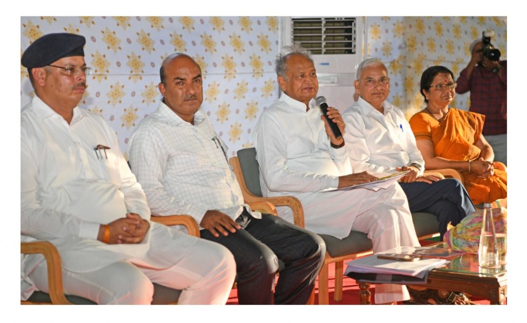 प्रदेश में हो रहा सामाजिक न्याय का संकल्प साकार -मुख्यमंत्री – गुर्जर कर्मचारी अधिकारी कल्याण परिषद के प्रतिनिधिमंडल ने की मुख्यमंत्री से मुलाकात