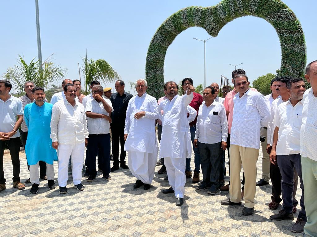 शिवगंज – चिकित्सा मंत्री ने जवाई नदी किनारे बनाए गए रिवरफ्रंट सहित पालिका के नवीन भवन का भी किया अवलोकन ।