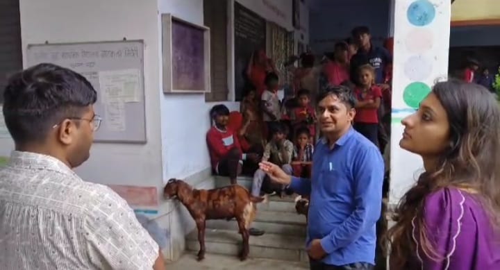 SIROHI – बिपर जॉय चक्रवात,जिला कलक्टर डॉ भंवरलाल व एसपी ज्येष्ठा मैत्रेयी रहे जिले के दौरे पर।