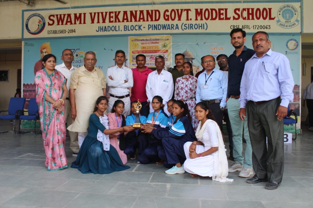 पिंडवाड़ा / झाड़ोली : 67 वीं जिला स्तरीय एथलेटिक्स प्रतियोगिता छात्रा 17 व 19 का समापन समारोह हुआ आयोजित ।