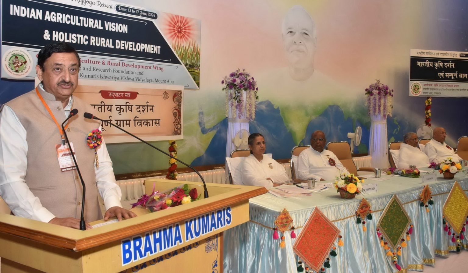 देश की समृद्धि में किसानों को सशक्त बनाना जरूरी – कुलपति डॉ. अजीत