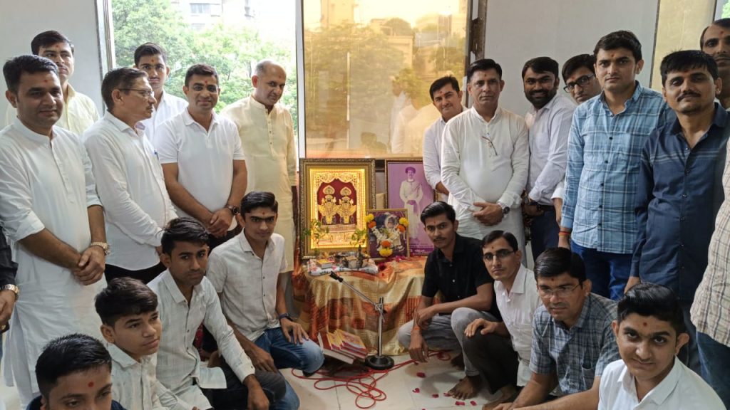 श्री स्वामिनारायण सत्संग मंडल ( वाली ) की ओर से सत्संग आयोजित