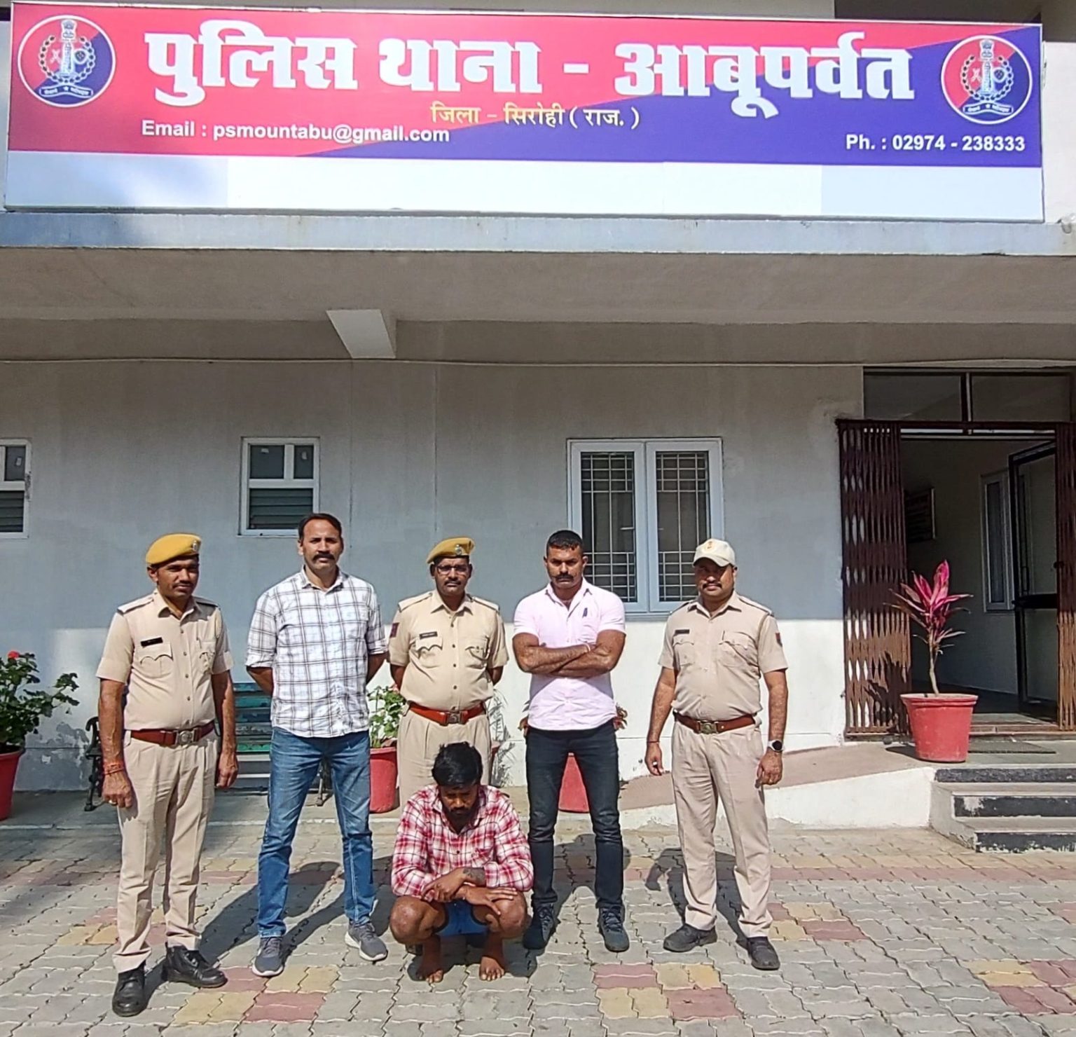 माउंट आबू : घटना के बाद फरार हुए अपराधी को पुलिस ने वडोदरा (गुजरात) से किया दस्तयाब ।