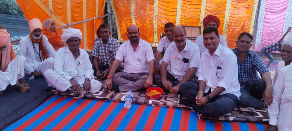 मुक्तेस्वर महादेव आश्रम के गादीपति के रूप में श्री श्री 1008 सवारामजी महाराज को घोषित किया गया।