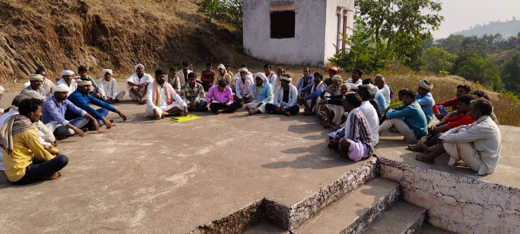 भाखर गरासिया समाज की बैठक,रणोरा भाखर बाबा स्थान पर संपन्न हुई ।