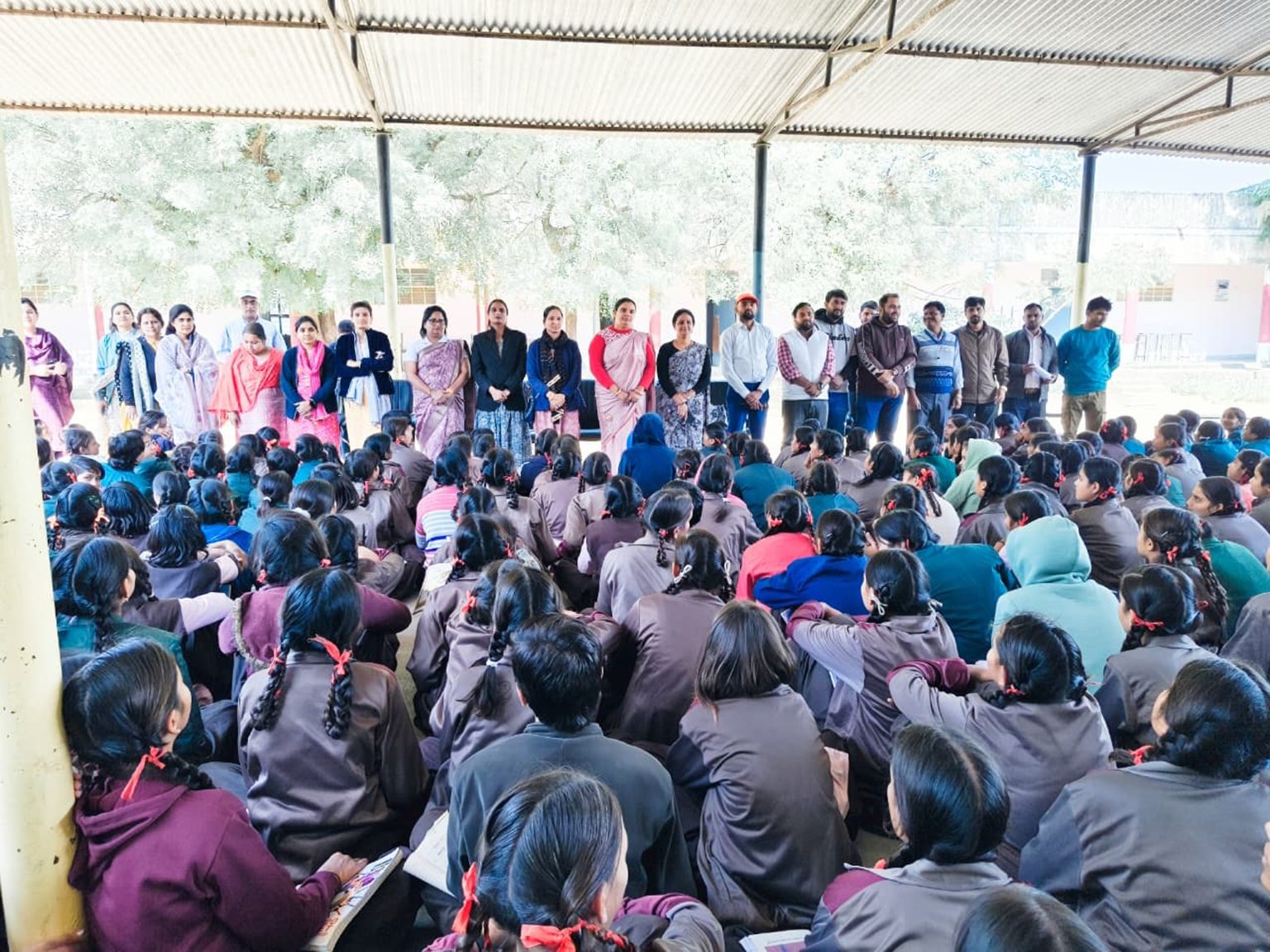 आमुखीकरण कार्यशाला में छात्राओं को उनके अधिकारों व कानून की दी जानकारी,कार्यशाला में 350 बालिकाओं भाग लिया
